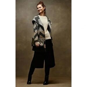 Anthropologie FIELD FLOWER‎ Chevron Stripe Belted Wool Sweater Coat Hood X-Small